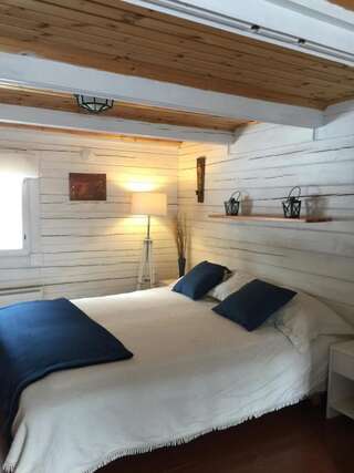 Кемпинги Iisakki Village Cottages Рука Бюджетный двухместный номер с 1 кроватью или 2 отдельными кроватями-1